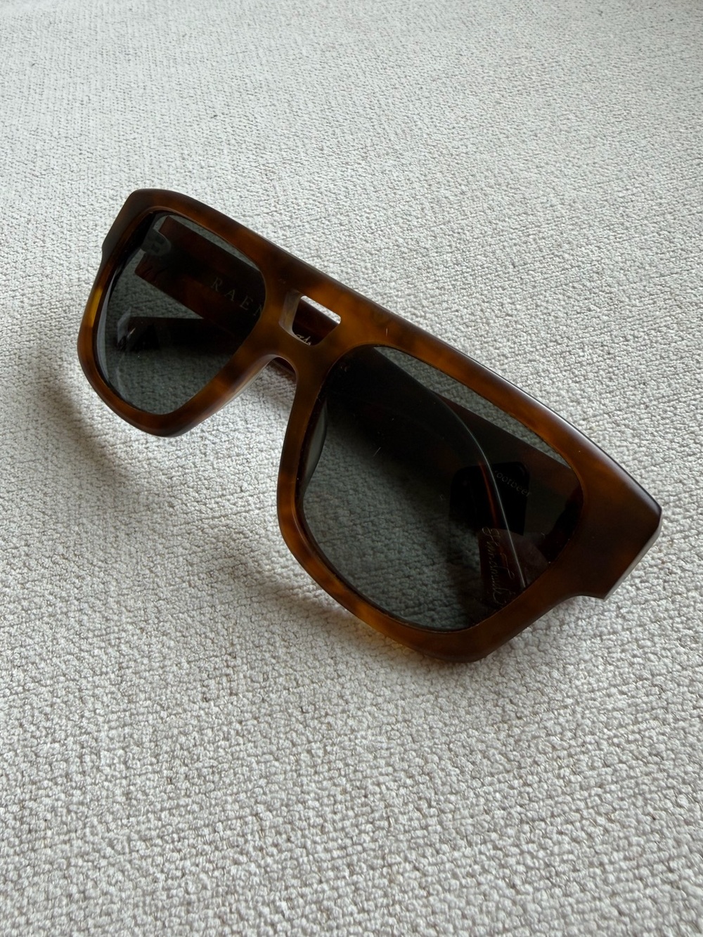 RAEN Oversized Tortoiseshell Sunglasses with Dark Lenses